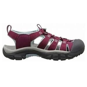 KEEN Newport H2 sandals sz 7 Woman’s Beet Red hiking water outdoors gorpcore